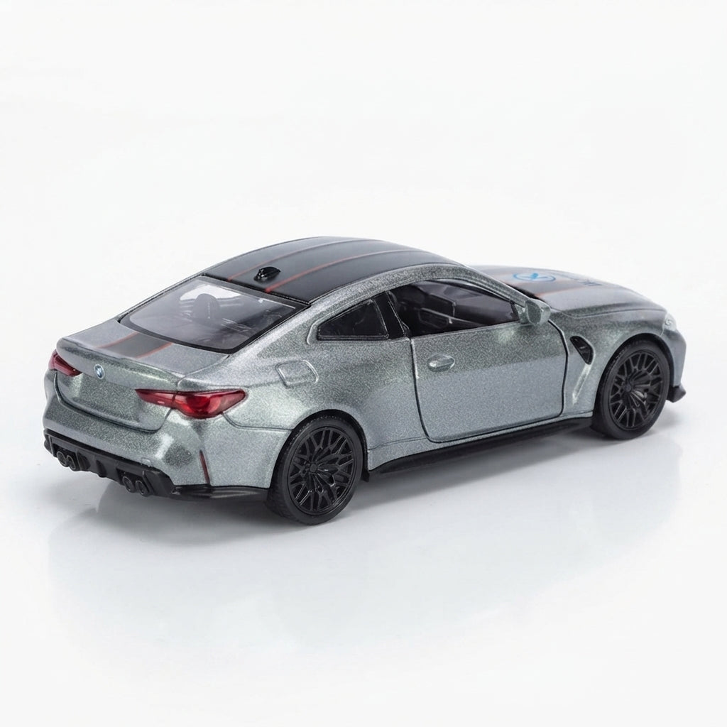 1/36 BMW M4 CSL Alloy Toys Car Model High Simulation Metal Genuine Door Opened Pull Back Function Boys Birthday Gifts Collection